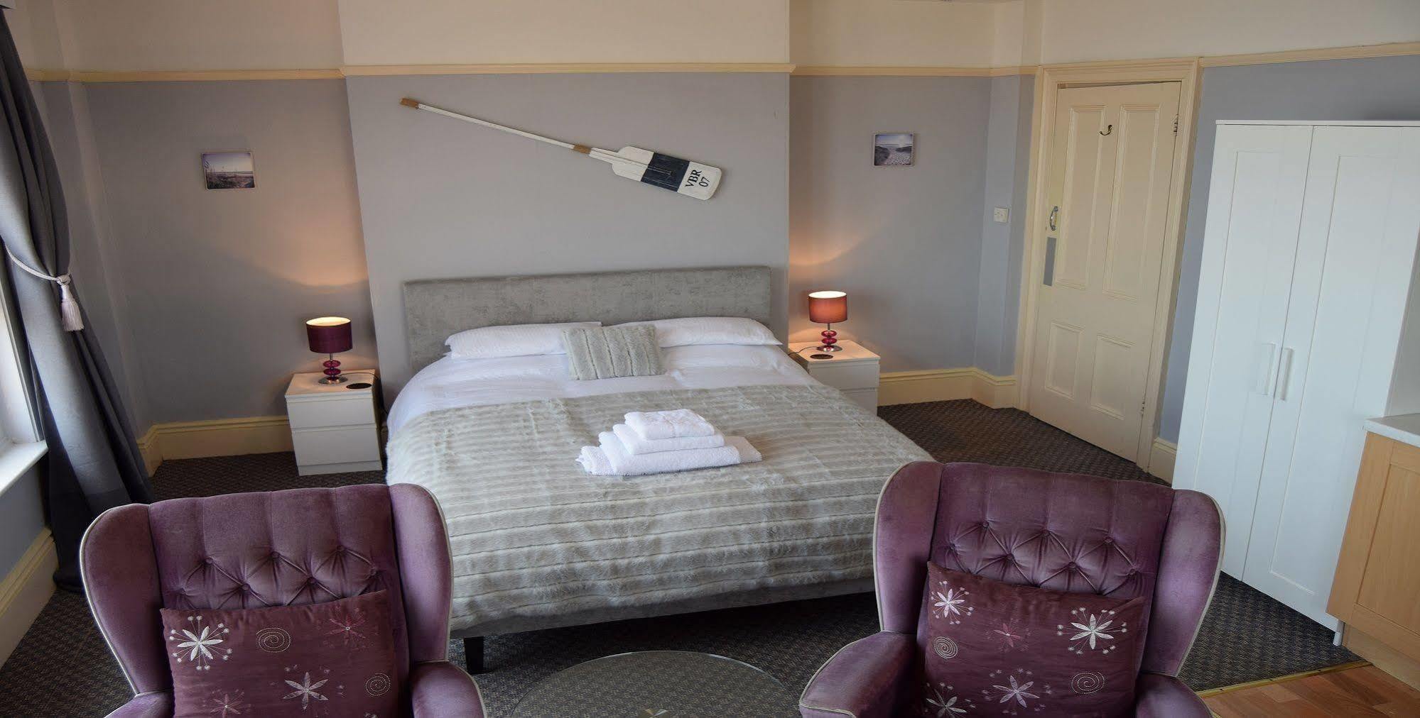 ドーリッシュ The Blenheim Bed & Breakfast エクステリア 写真